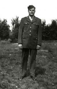 DALLMANN-Ray Donald-WWII-Army-uniform.jpg