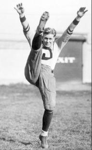 NEVERS-Ernie-WWII-USMC-football.jpg