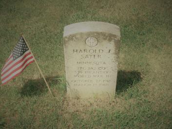 SATER-Harold Joseph-WWII-USAAC-headstone.jpg